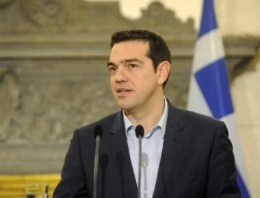 Τον ΠτΔ και τους πολιτικούς αρχηγούς ενημερώνει ο Αλέξης Τσίπρας για τις εξελίξεις στο Σκοπιανό